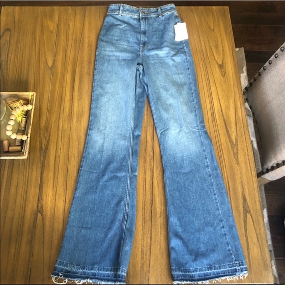 We The Free High rise flare jeans raw hem - Picture 4 of 8